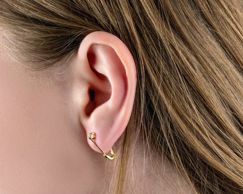 Pin 925 sterling silver earrings with 14K gold plated modern geometric design.